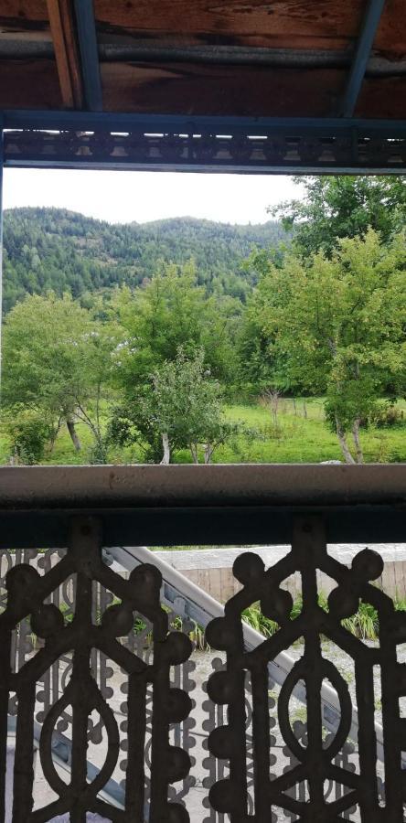 Guesthouse Leno Tsaldashi Exteriör bild