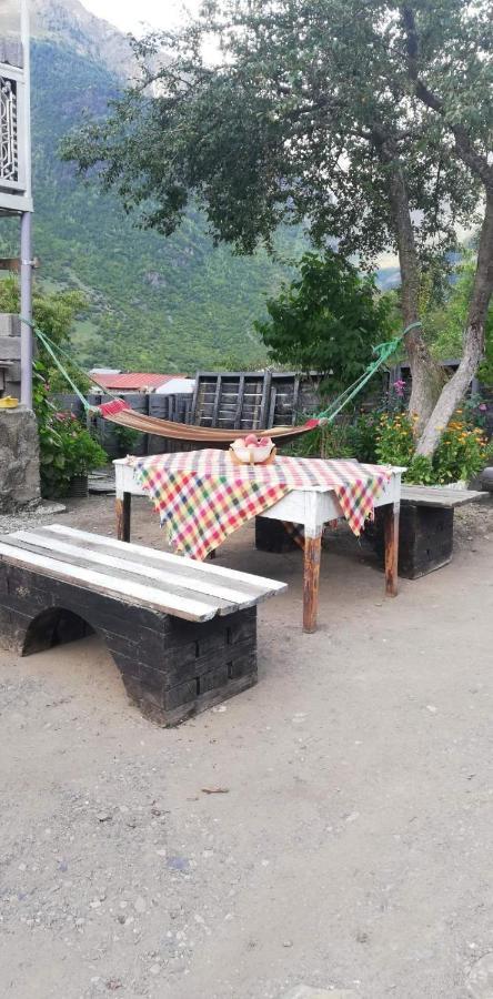Guesthouse Leno Tsaldashi Exteriör bild