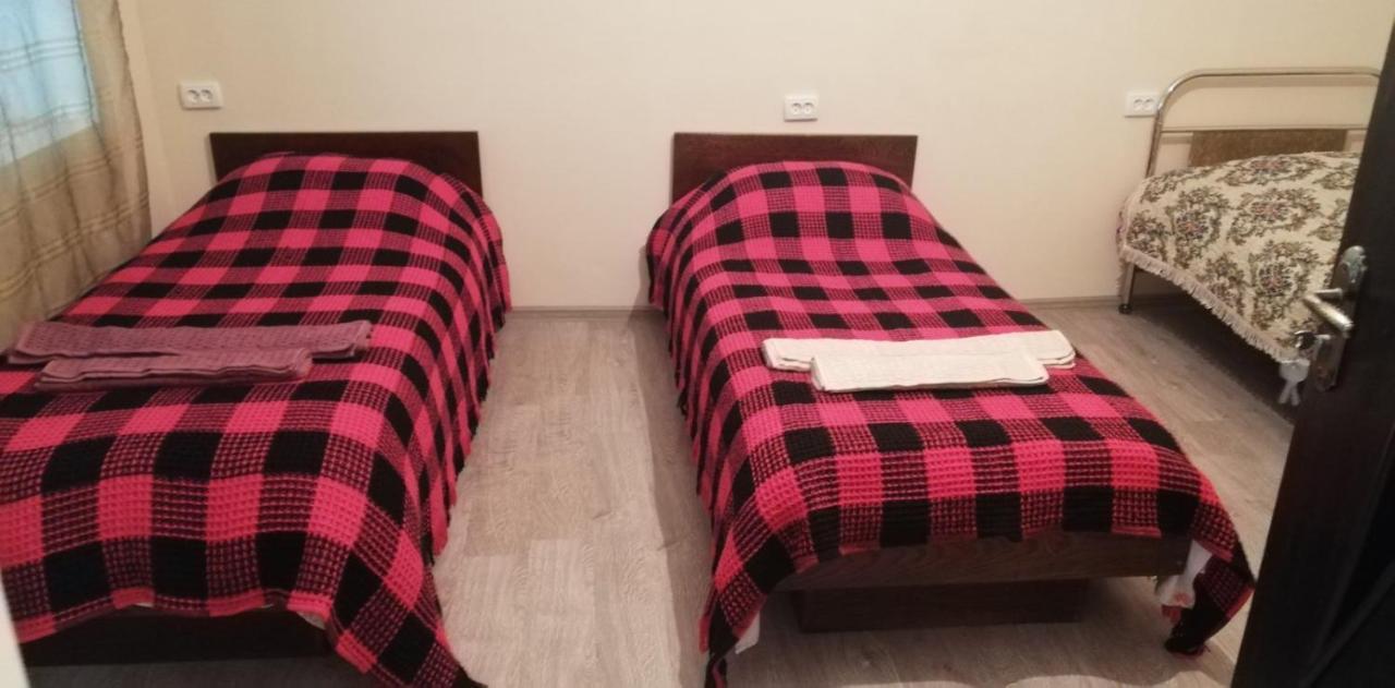 Guesthouse Leno Tsaldashi Exteriör bild